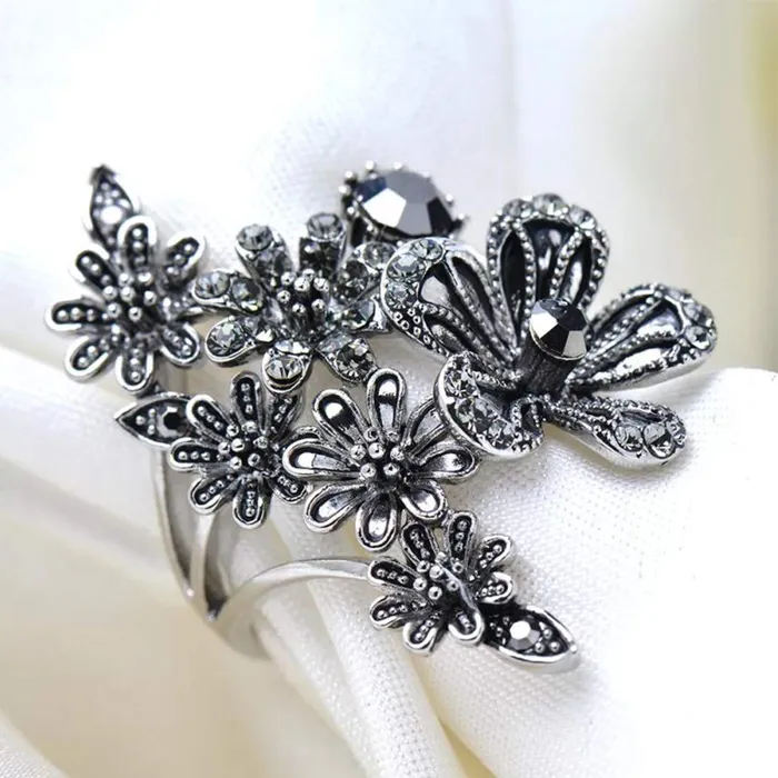 Yellow Chimes Elegant Oxidized Silver Flower Black Crystal Stone Antique Style Cocktail Ring for Women Girls Yellow Chimes Rings